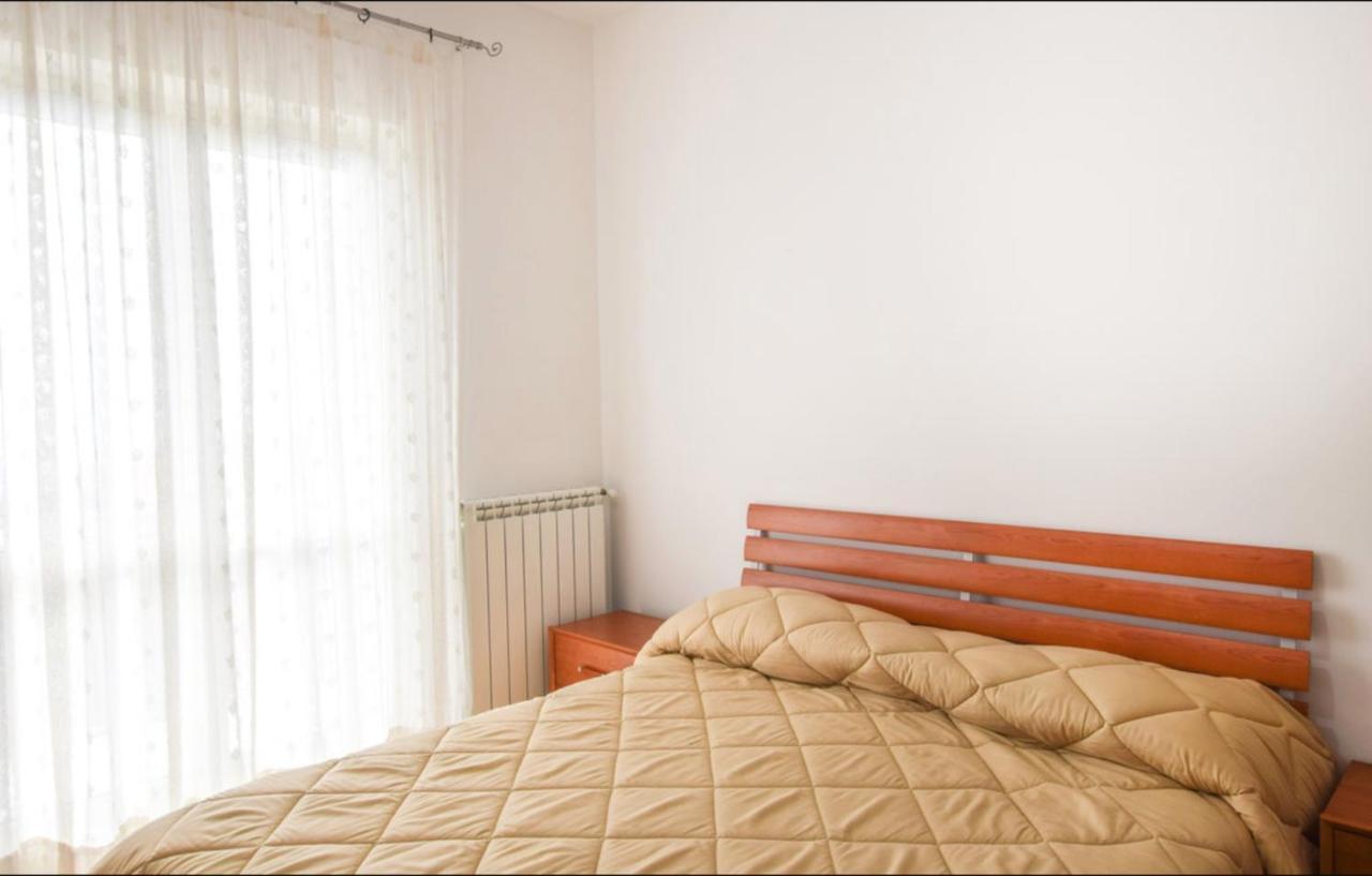 Confortevole E Spazioso Appartamento 100Mq A Falerna Con Vista Panoramica Sul Golfo Con Free Wifi E Smart Tv Bagian luar foto